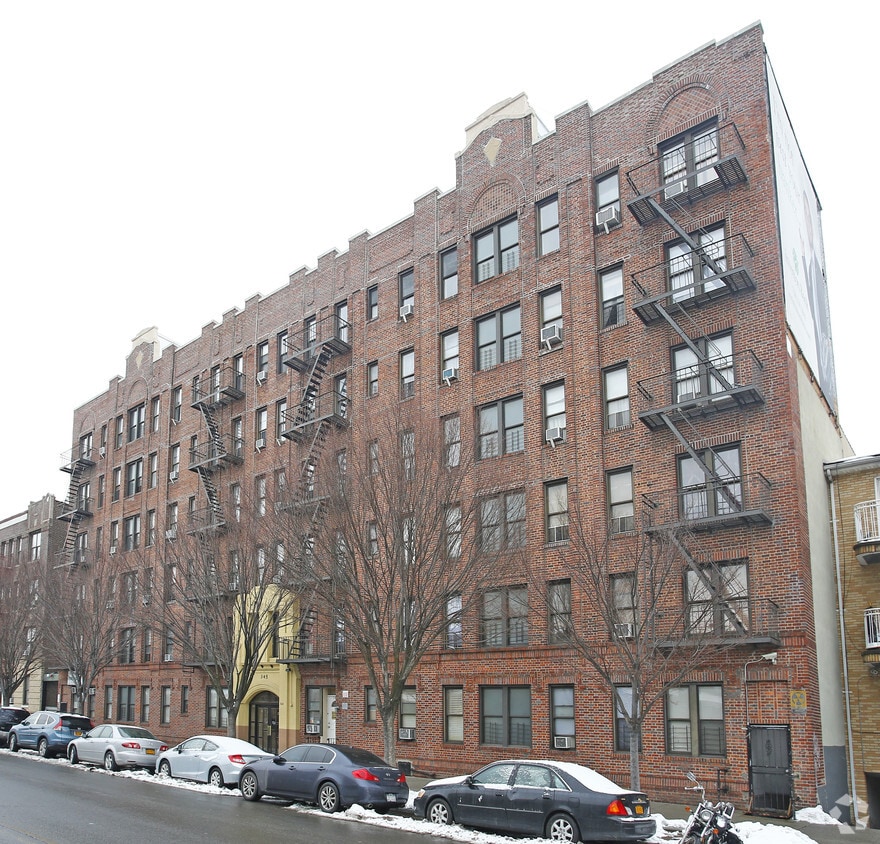 Building Photo - 345 86th St