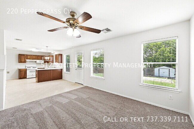 Foto del edificio - 220 Peppergrass Cove