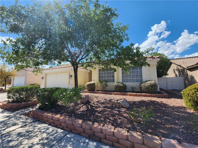 Building Photo - 417 Obsidian Dr