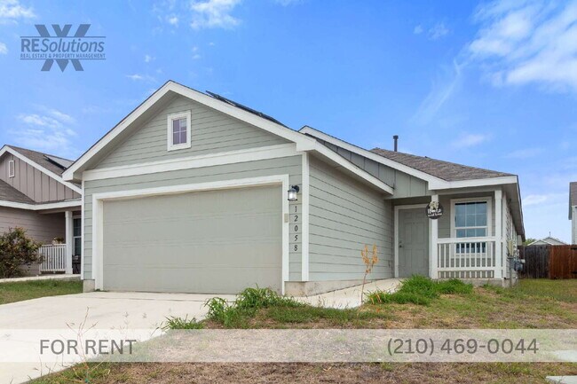 Foto del edificio - "Charming 3-Bedroom Home with 2 Full Baths in San Antonio – Your Perfect 1440 Sq Ft Retreat!"