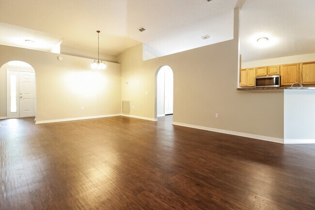 Foto del edificio - 452 Hammerstone Ave