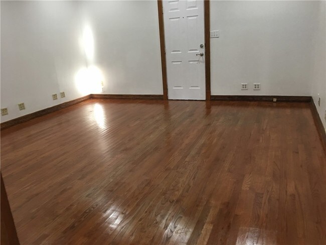 Building Photo - 2214 E Cesar Chavez St