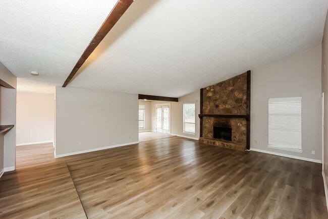 Building Photo - 8866 Wellston Ct