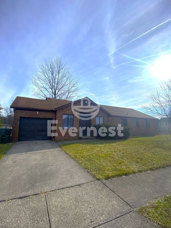 Building Photo - 5760 Ponderosa Dr