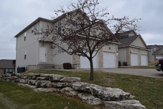 Building Photo - 10528 E 45th Pl