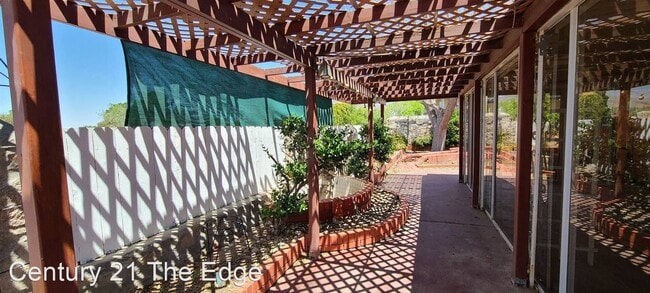 Building Photo - 3 br, 3 bath House - 253 Northwind Drive