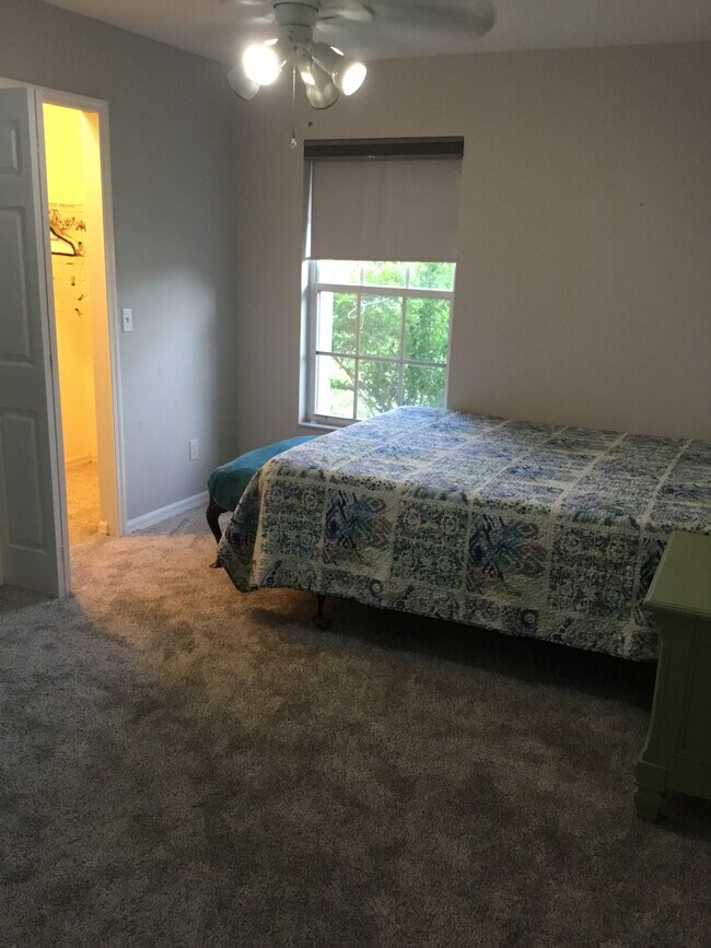 Foto del edificio - 411 SE 16th St