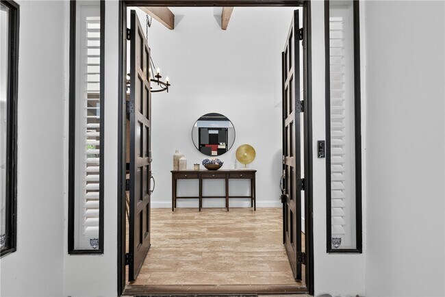 Foto del edificio - 75407 Montecito Dr