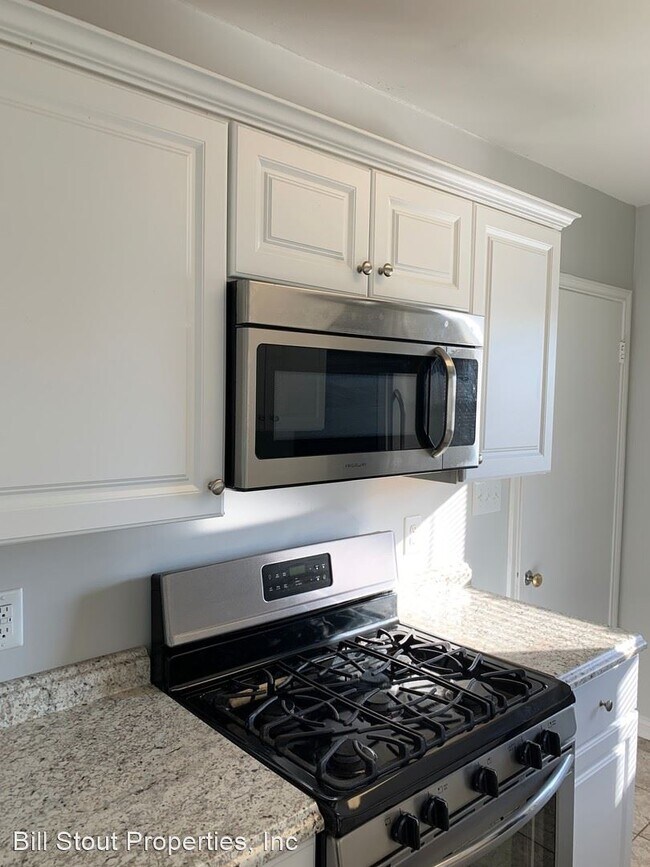 Foto del edificio - 3 br, 1 bath House - 3024 Taylorsville Road