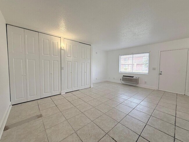 Foto del edificio - 3301 58th Ave S