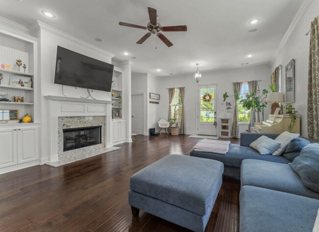 Foto del edificio - 1307 Americana Blvd