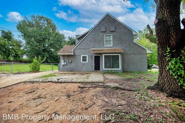 Building Photo - 6 br, 2.5 bath House - 413 Glade Park Drive