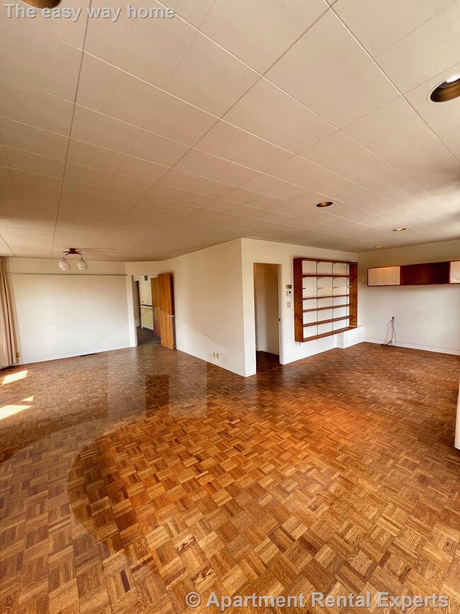 Photo - 10 Packard Ave Apartment