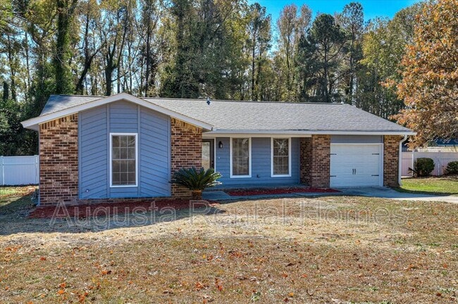 Foto del edificio - 238 Cavalier Dr