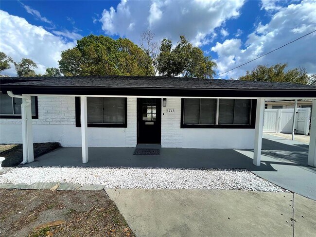 Foto del edificio - 3717 Belmont Blvd