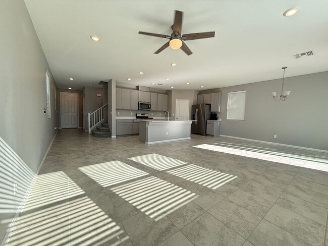 Building Photo - 9745 Cannington Cliffs Ave