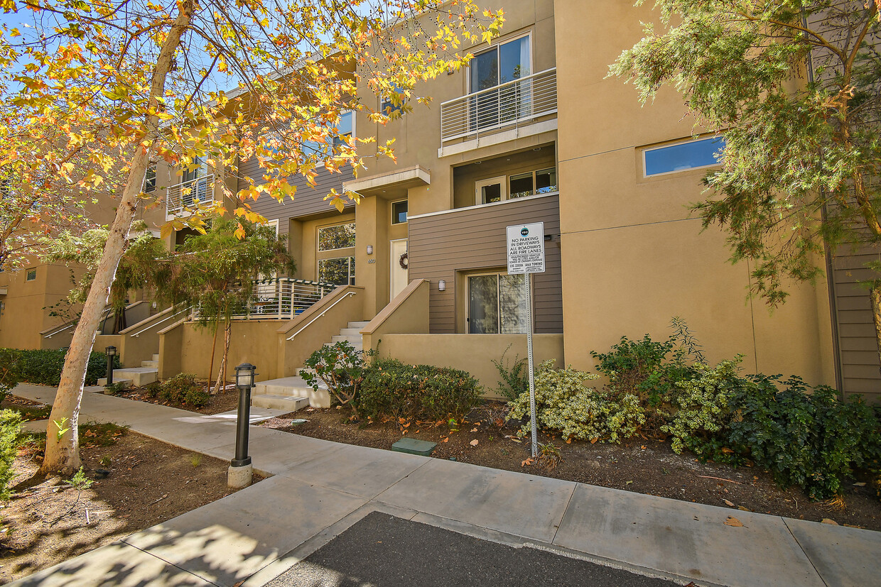 16 Apartments for Rent in Carson, CA | Westside Rentals