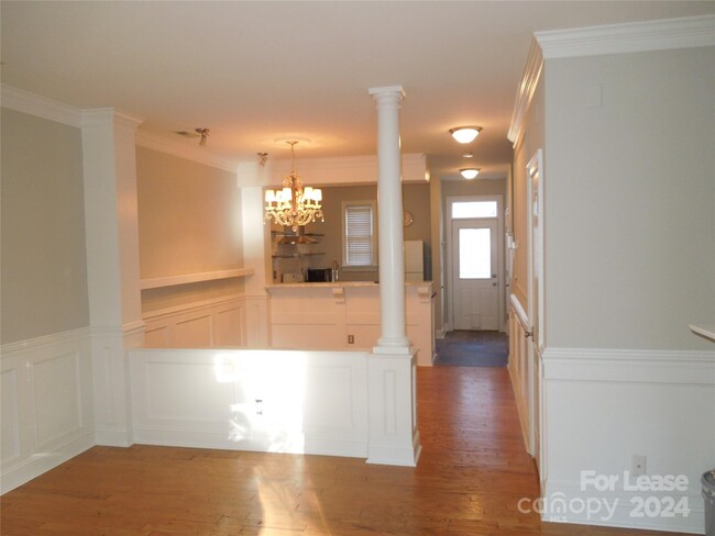 Building Photo - 13936 Cinnabar Pl