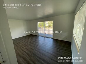 Building Photo - 443 1600 S