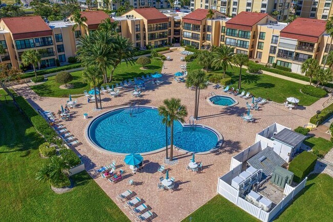 Foto del edificio - 865 S Gulfview Blvd
