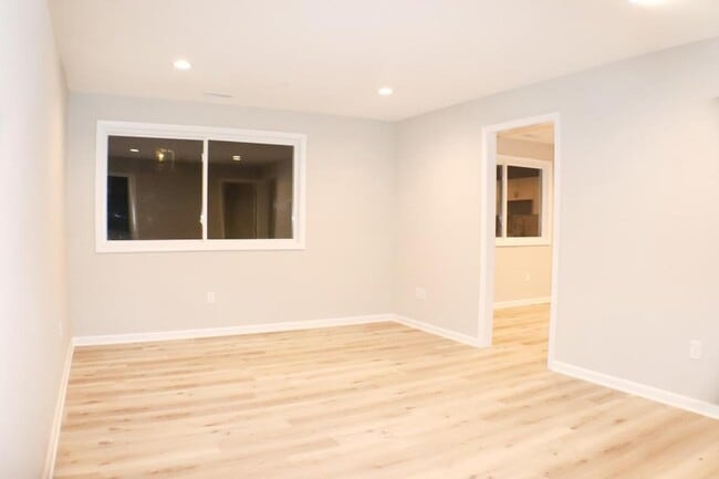 Foto del edificio - 12 Rockridge Ct