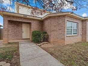 Building Photo - 3102 109th St