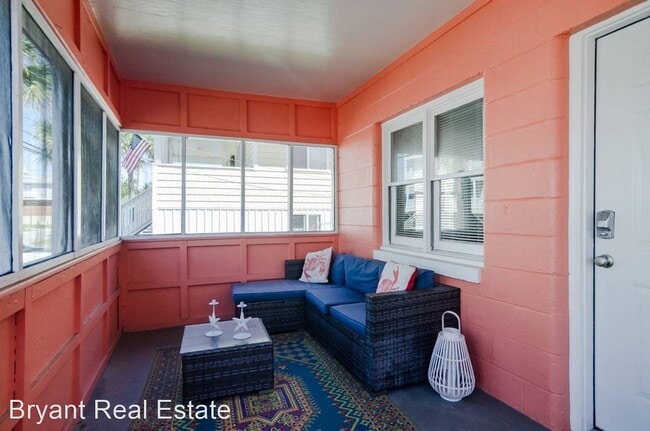 Foto del edificio - 2 br, 1.5 bath House - 710 Canal Street Lo...