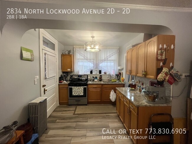 Foto del edificio - 2834 N Lockwood Ave