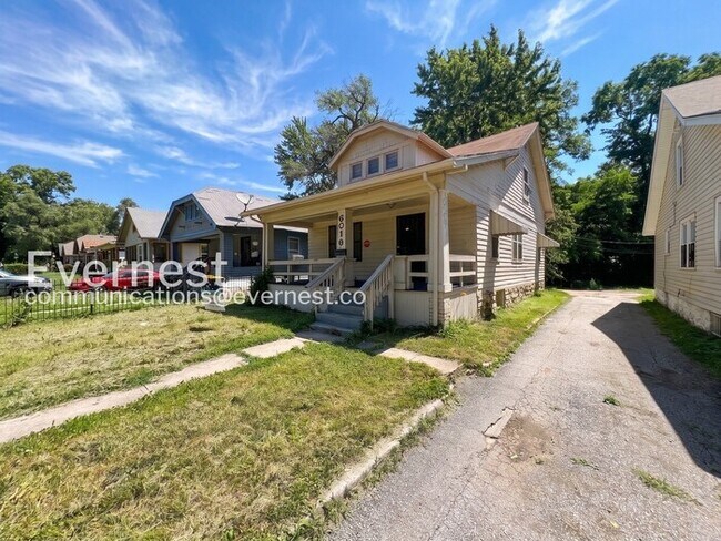 Building Photo - 6019 Park Ave
