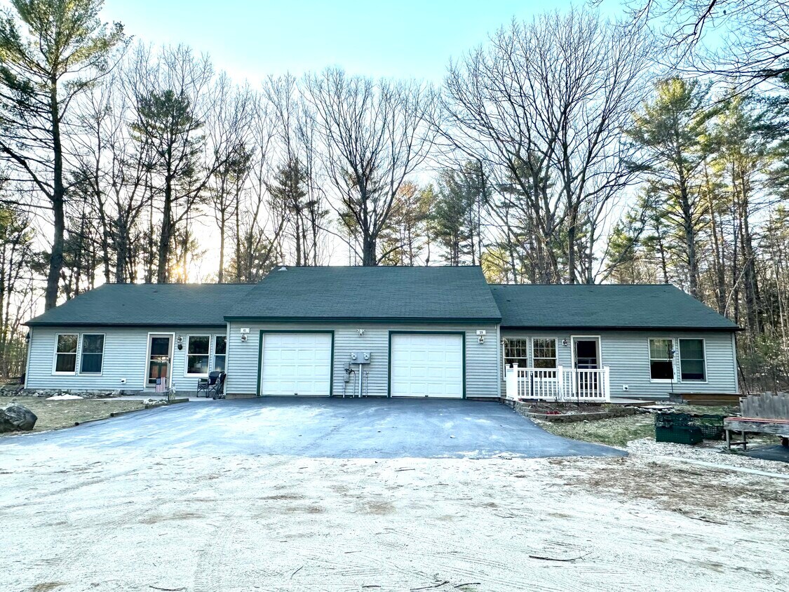 Primary Photo - 19 Jack Hall Rd