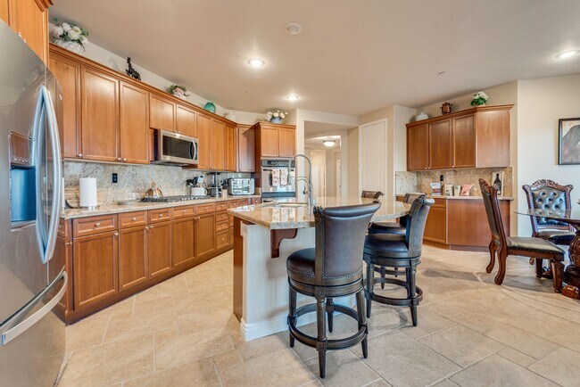 Foto del edificio - MacDonald Ranch Dream Home with Resort Sty...