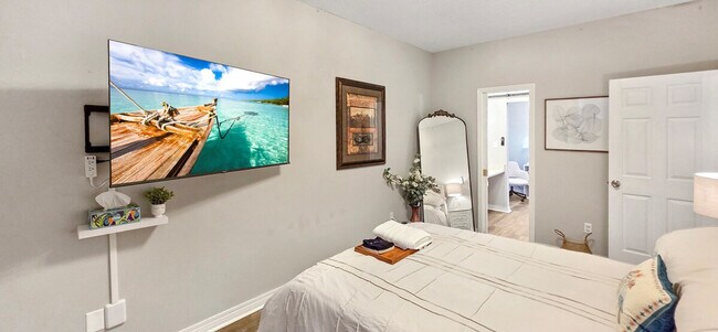 Building Photo - 1805 Irish Hill Dr