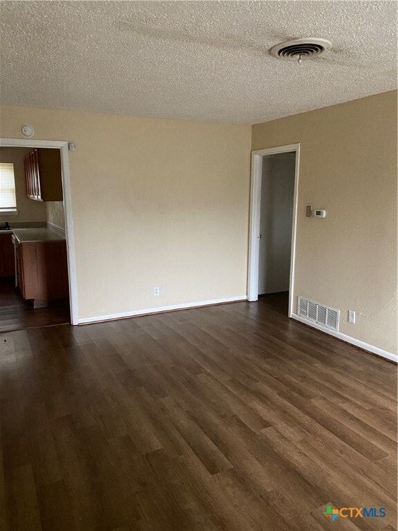 Building Photo - 906 San Antonio St