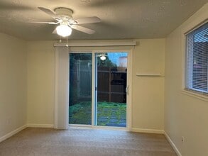 Building Photo - 1600 SE 168th Ave