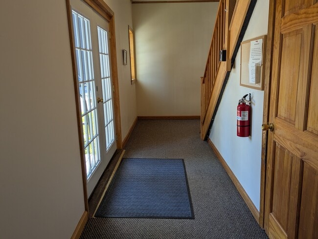 Building Photo - 139 S Esselstyne St