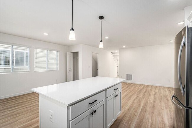 Foto del edificio - 1643 Kennedy