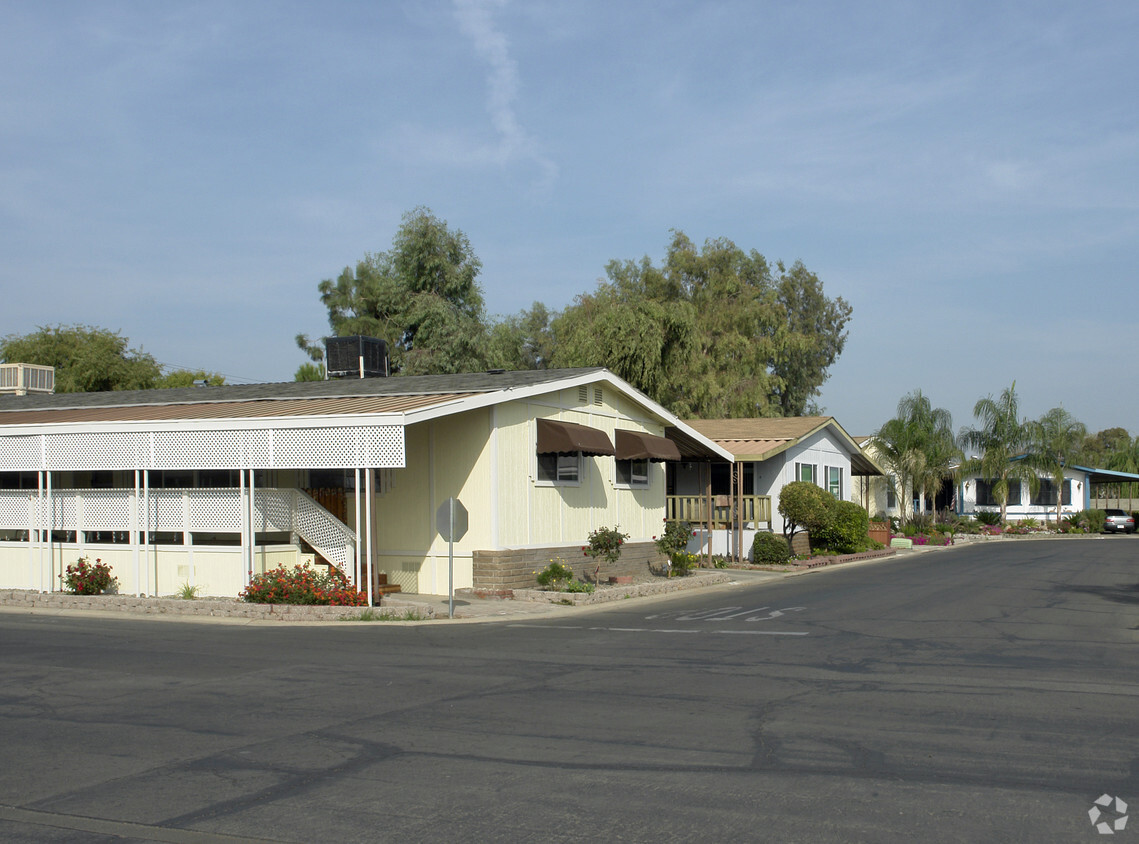 Foto del edificio - The Willows Mobile Home Park