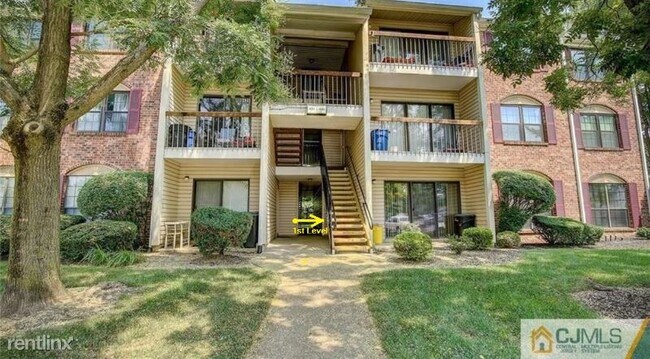 Foto del edificio - 2 br, 2 bath Condo - 433 Danbury Ln
