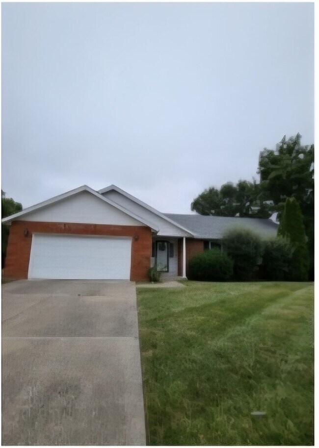 Foto del edificio - Charming 3BR House in Belleville