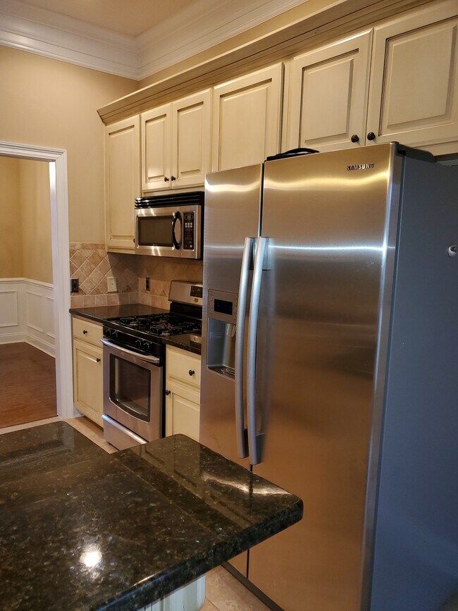 Foto del edificio - 9737 Faversham Ct