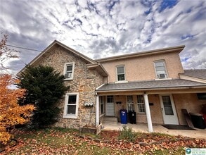 Building Photo - 373 E High St