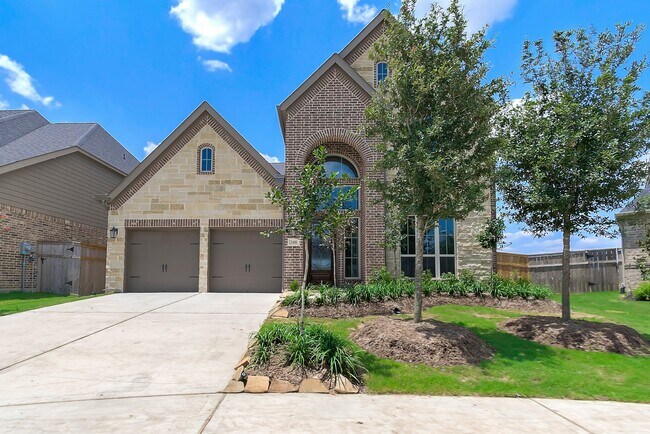 Foto del edificio - 3410 Willow Cres Ct