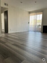 Building Photo - 1210 N Las Palmas Ave