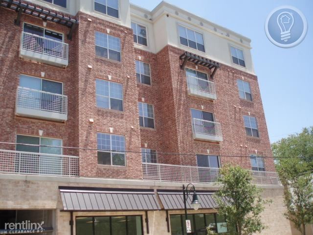 Building Photo - 709 W 22nd St