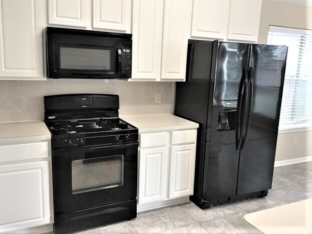 Foto del edificio - 4715 Meadows Edge Ln