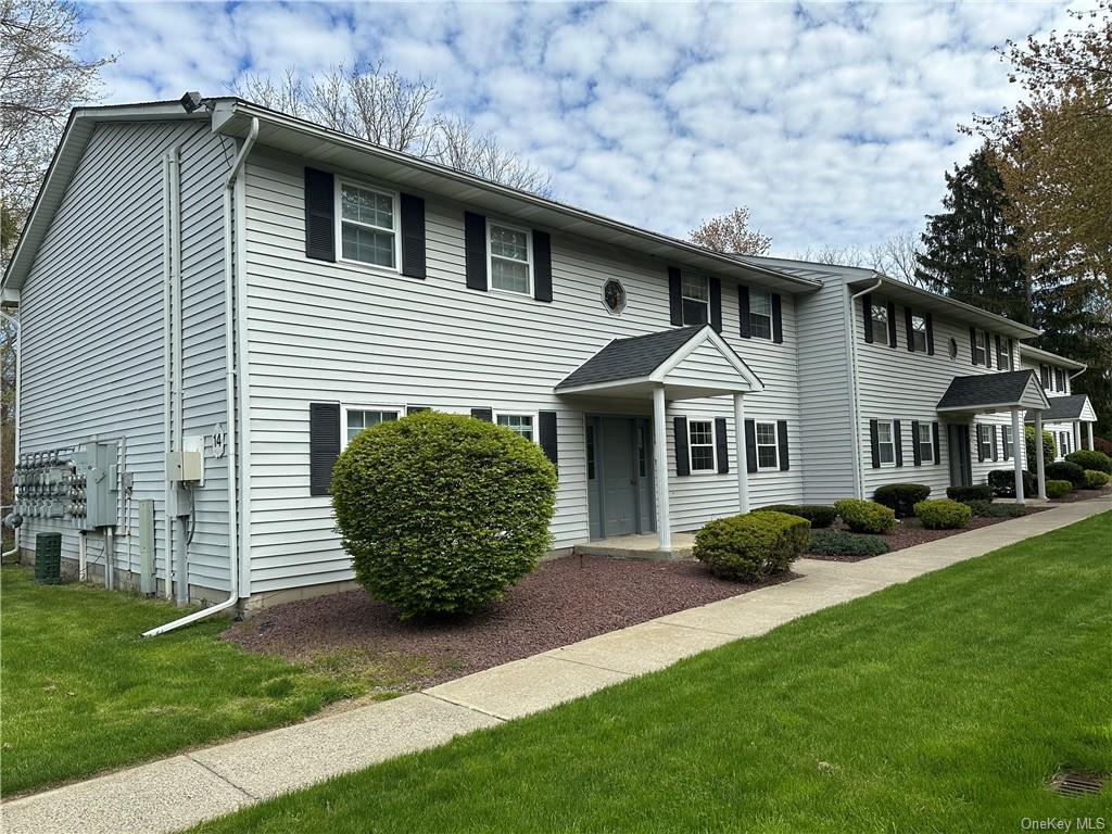 14 Fern Ct Unit E, Fishkill, NY 12524 Condo for Rent in Fishkill, NY