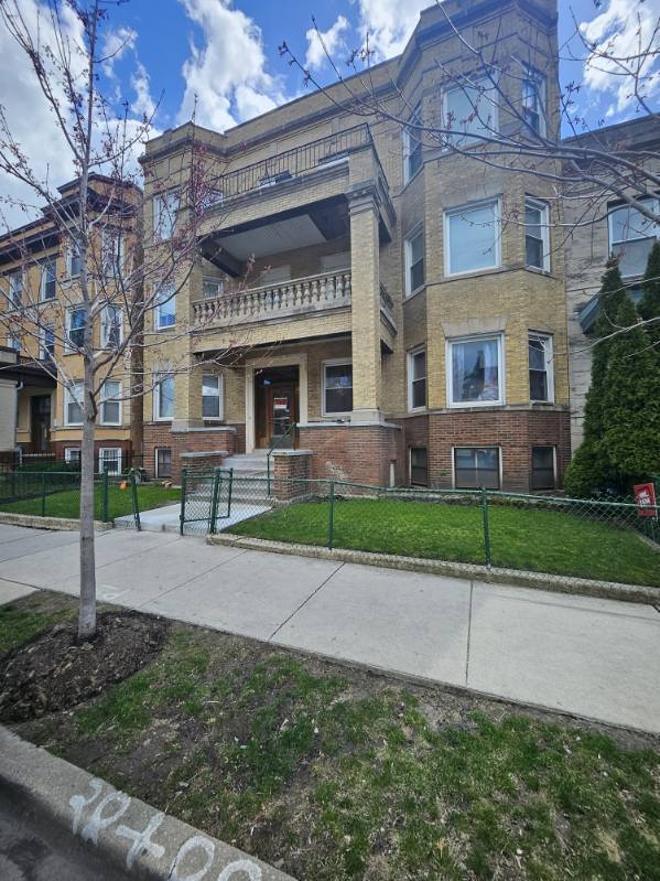 1235 W Foster Ave, Chicago, IL 60640 - House Rental in Chicago, IL ...