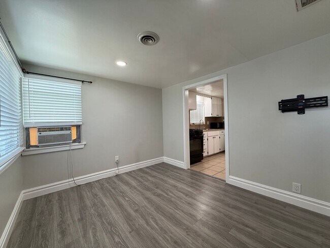 Foto del edificio - Coming Soon! Updated 2-Bedroom Home in Millcreek!