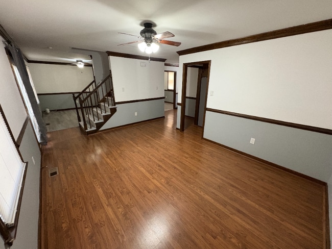Building Photo - 14820 Whitley St