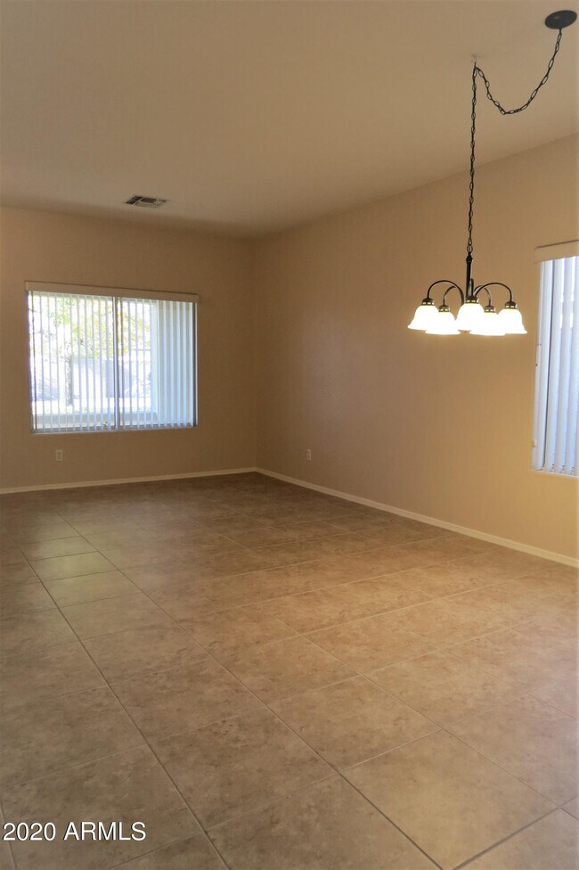 Building Photo - 3567 S Joshua Tree Ln